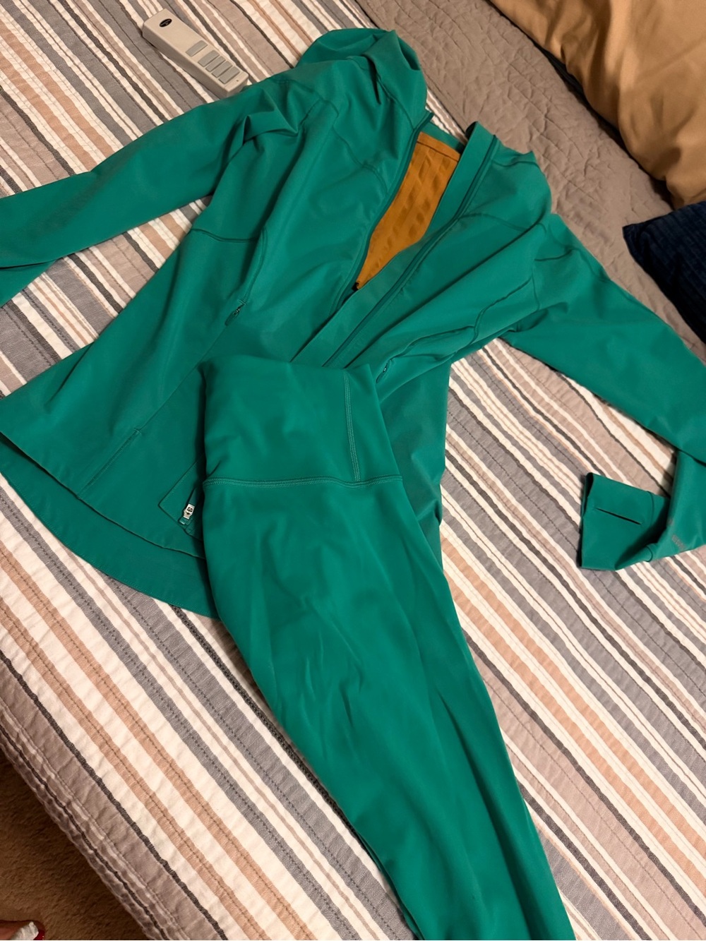 lululemon athletica Teal Pantsuit Jacket & Leggings Set by